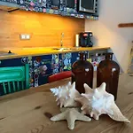 Rits Beachfront Apartment *