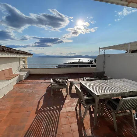 Apartment Rits Beachfront *